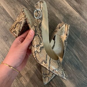 Snake pointed toe heels